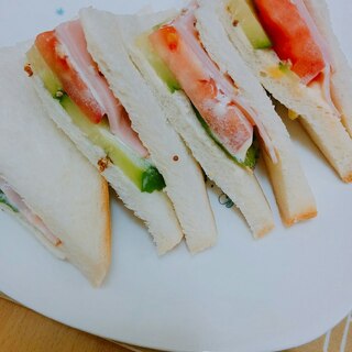 喫茶店風☆ハム&トマトサンドイッチ